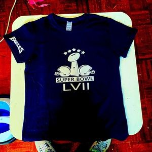 Female Philadelphia Eagles T-Shirt